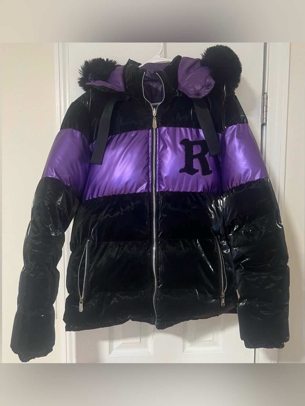 REELISTIK NYC Men’s Faux Fur Hooded Puffer Jacket Size XL